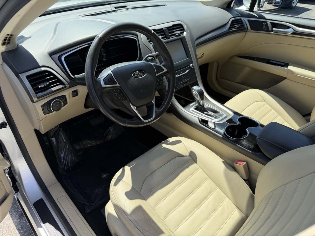 2014 Ford Fusion Image 10