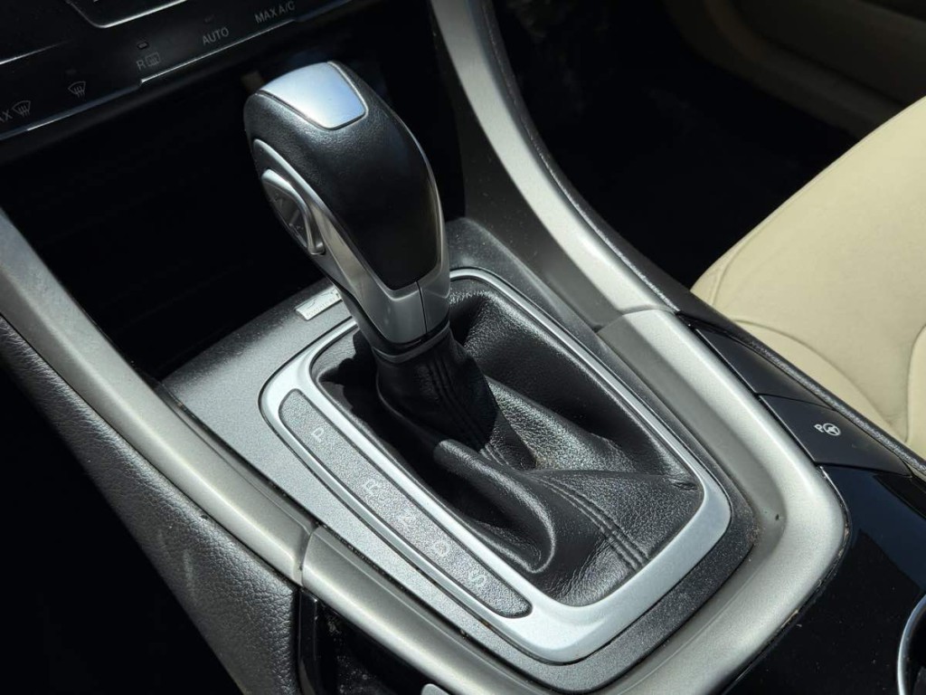 2014 Ford Fusion Image 13