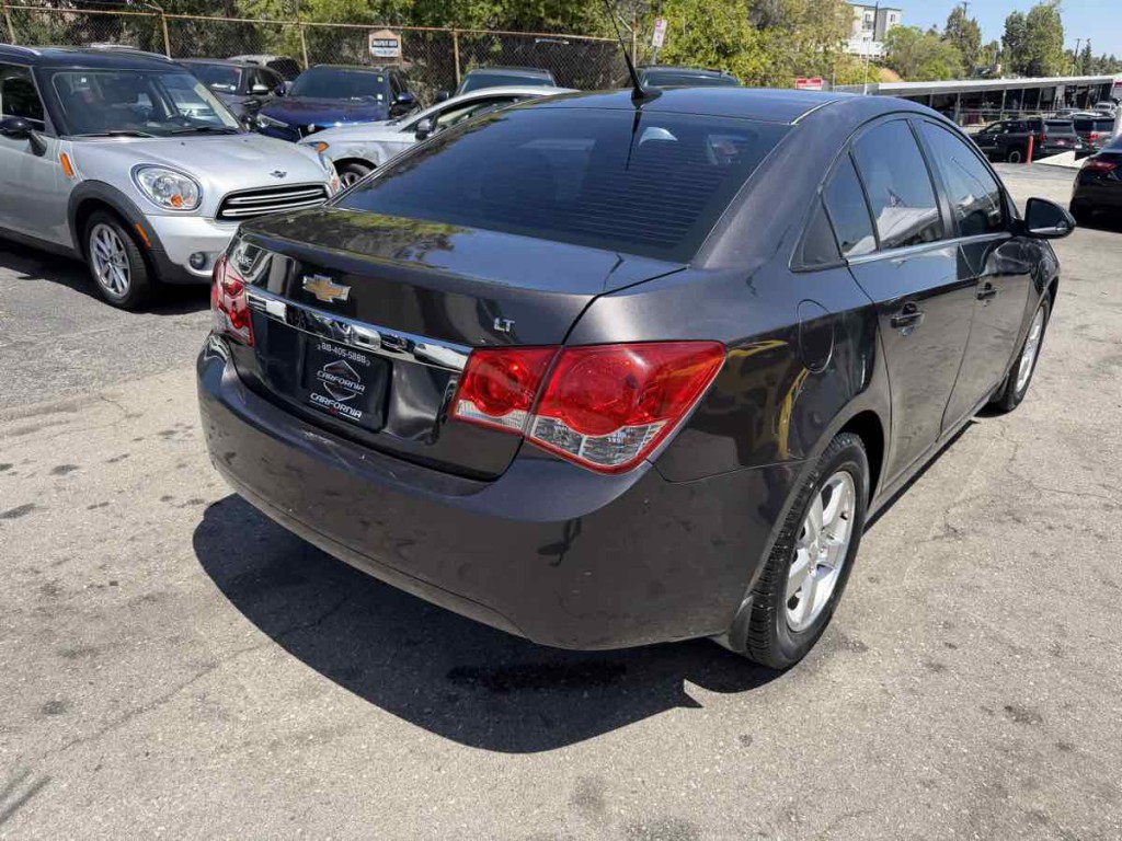 2014 Chevrolet Cruze Image 7