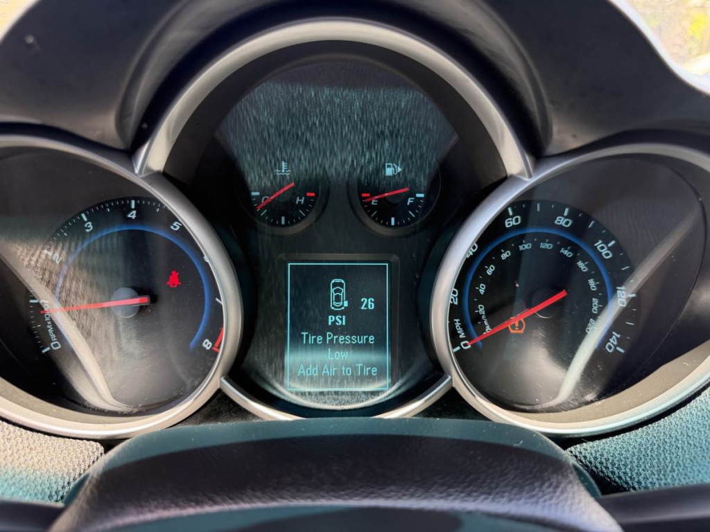 2014 Chevrolet Cruze Image 20