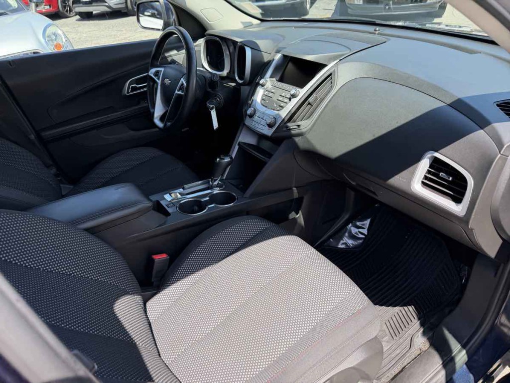 2017 Chevrolet Equinox Image 9