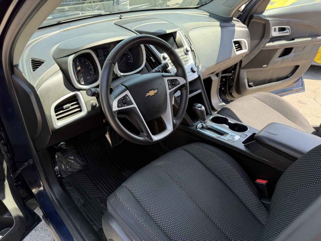 2017 Chevrolet Equinox Image 11