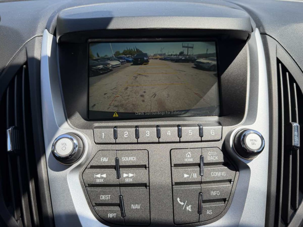 2017 Chevrolet Equinox Image 26