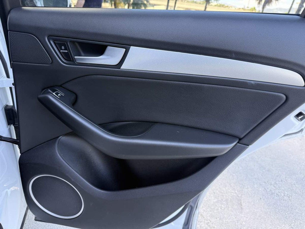 2015 Audi Q5 Image 19