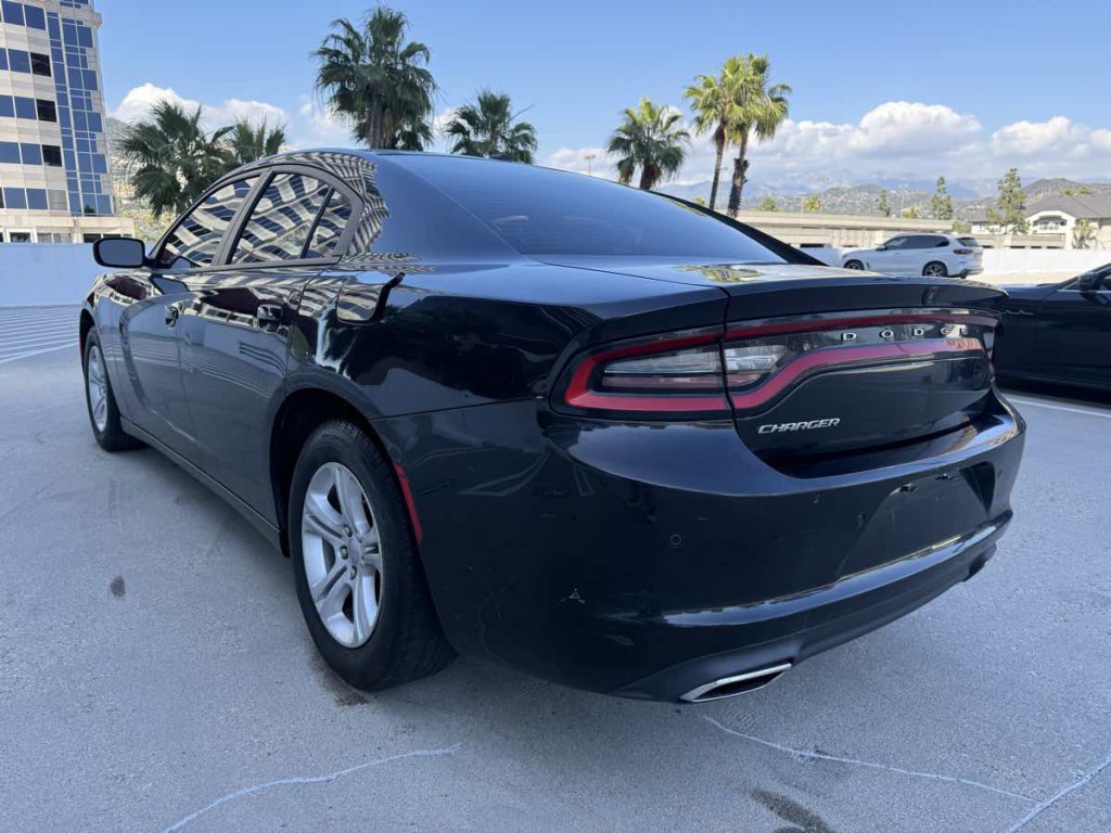 2020 Dodge Charger Image 5