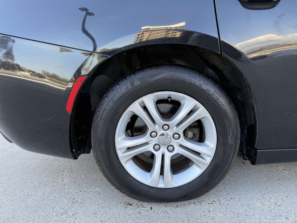 2020 Dodge Charger Image 9