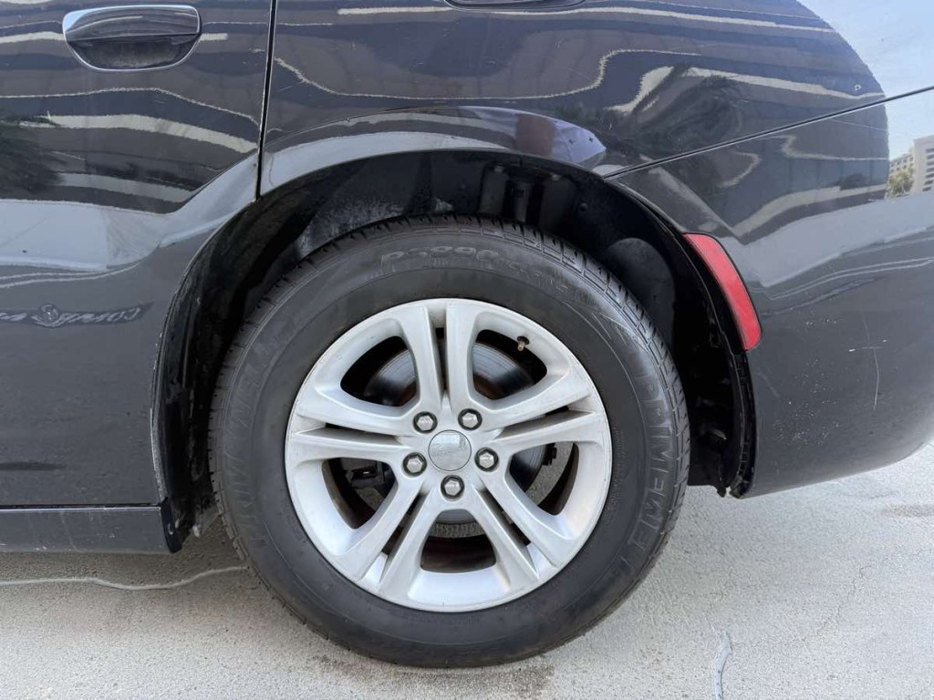 2020 Dodge Charger Image 10