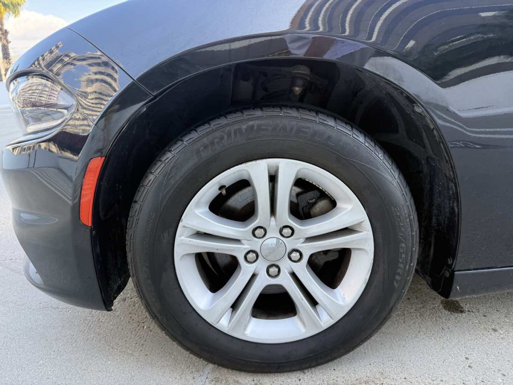 2020 Dodge Charger Image 12