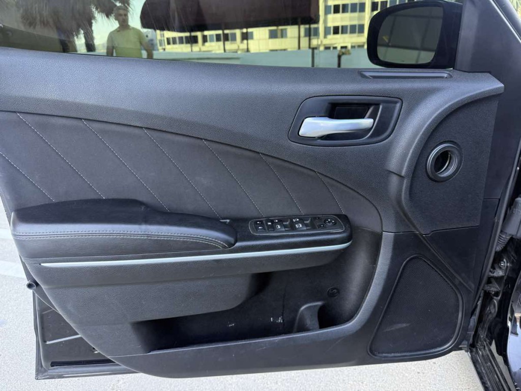 2020 Dodge Charger Image 22