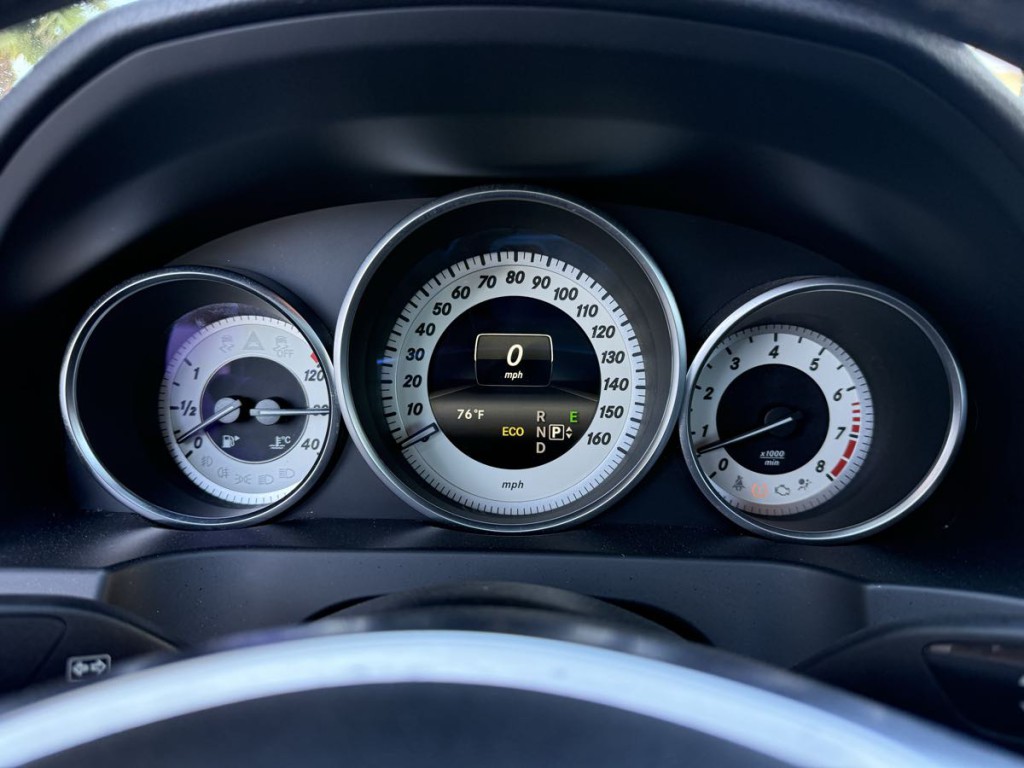 2014 Mercedes-Benz E-Class Image 14
