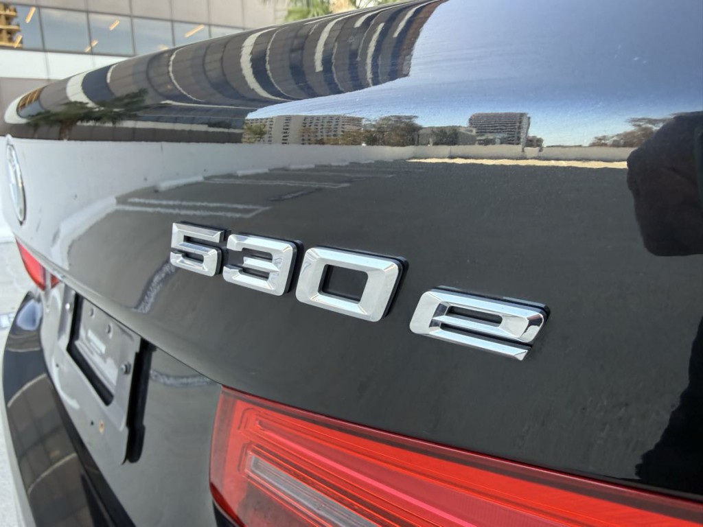 2018 BMW 5 Series Image 10