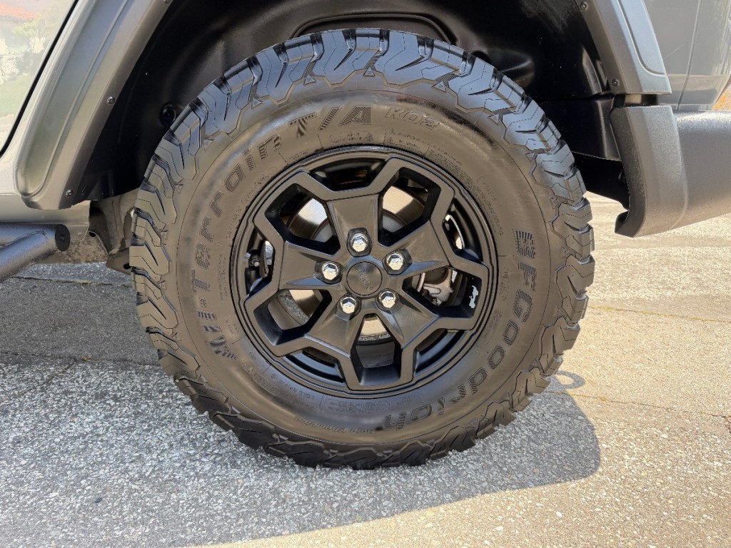 2021 Jeep Wrangler Image 9