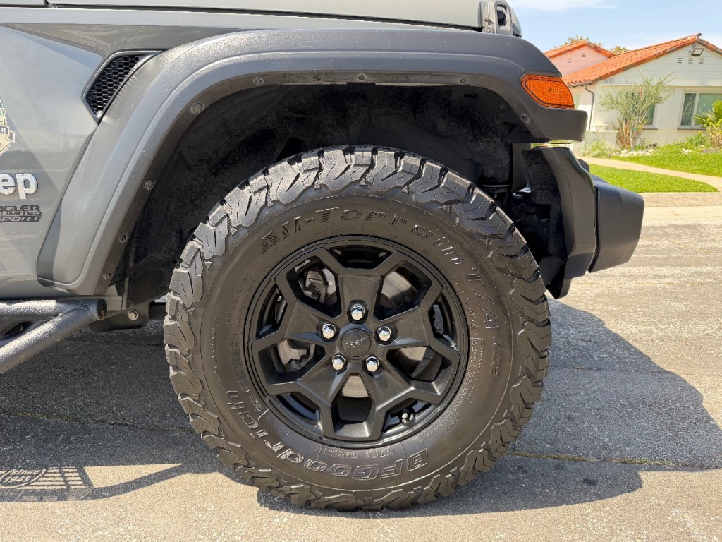 2021 Jeep Wrangler Image 11