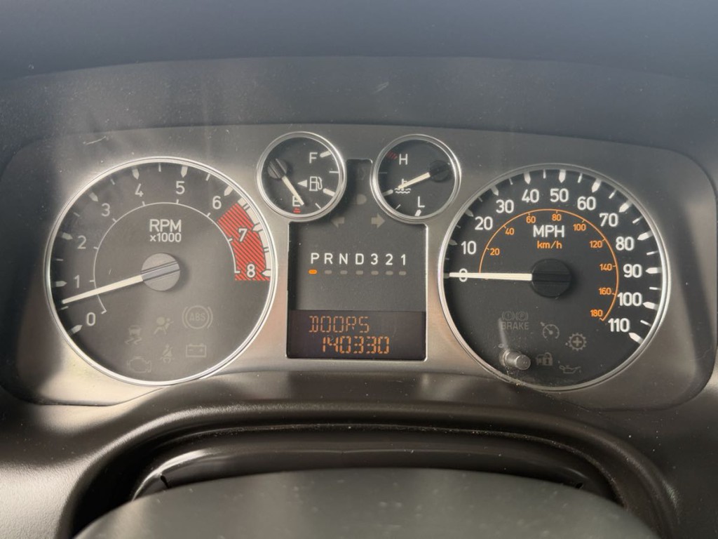 2006 HUMMER H3 Image 17