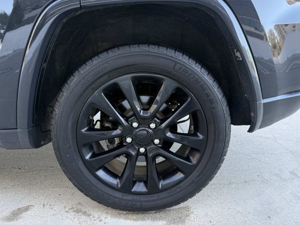 2018 Jeep Grand Cherokee Image 13