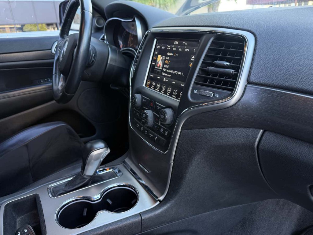 2018 Jeep Grand Cherokee Image 16