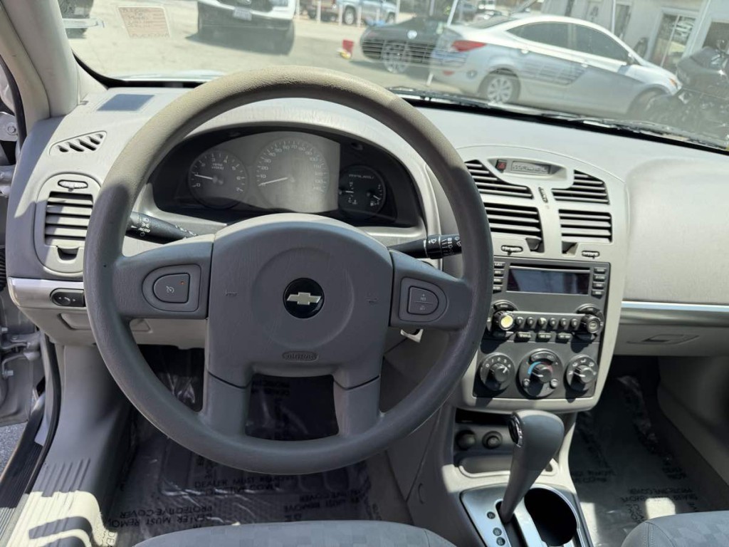 2005 Chevrolet Malibu Image 14