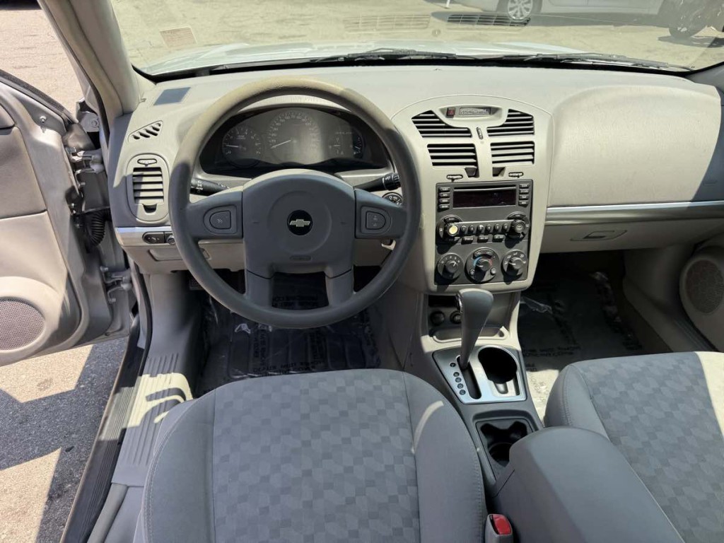 2005 Chevrolet Malibu Image 16