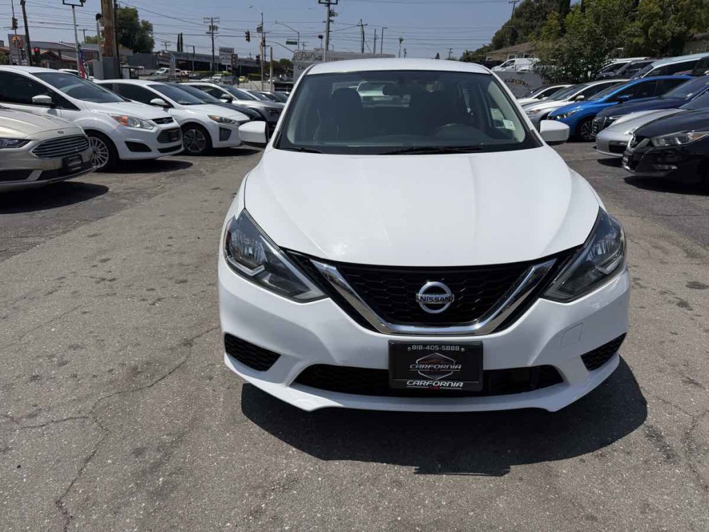 2019 Nissan Sentra Image 2