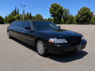 Image for 2005 Lincoln Town Car w/Limosine Builders Pkg ID: 7436591