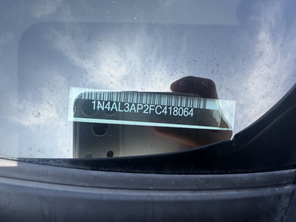 2015 Nissan Altima Image 20