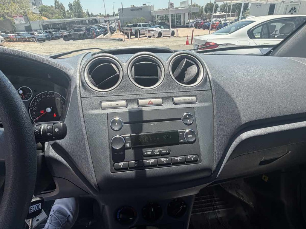 2012 Ford Transit Connect Image 10