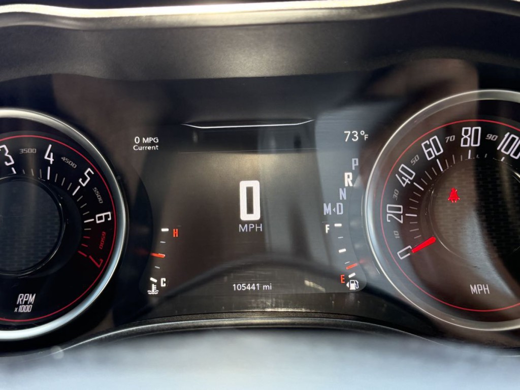 2018 Dodge Challenger Image 19