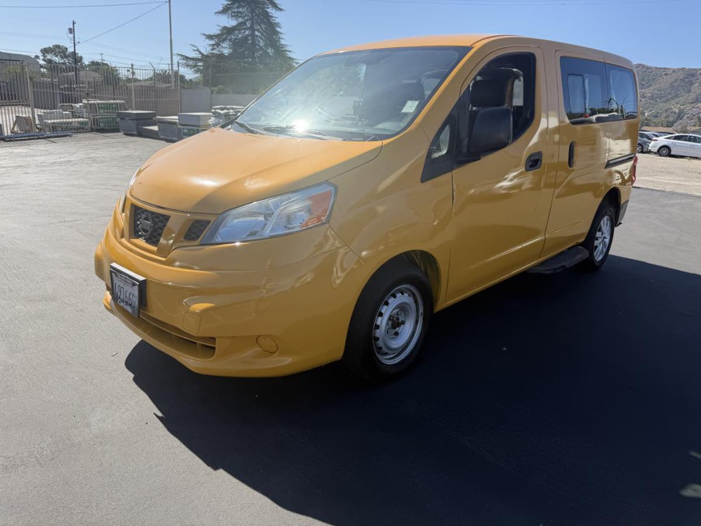 2016 Nissan NV200 Image 3
