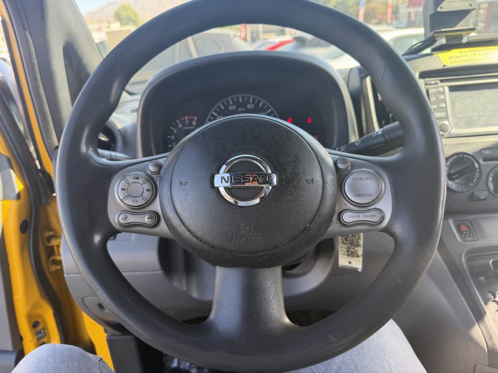 2016 Nissan NV200 Image 15