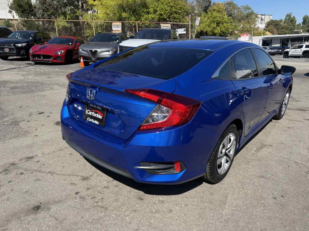 2018 Honda Civic Image 4