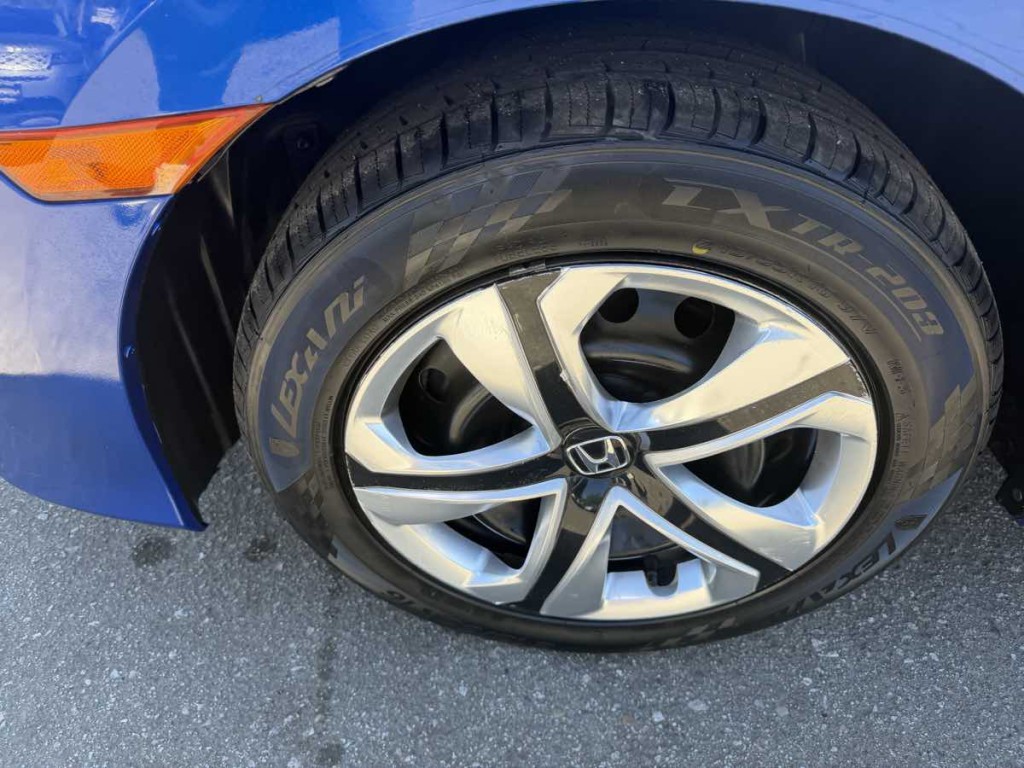 2018 Honda Civic Image 7