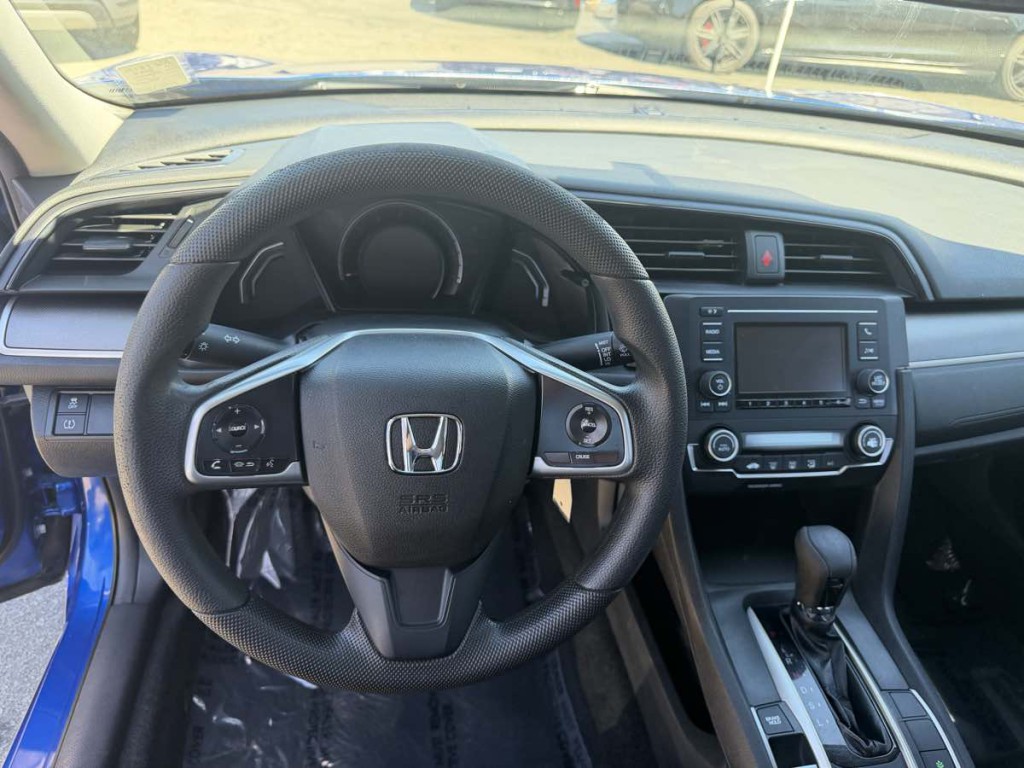 2018 Honda Civic Image 12