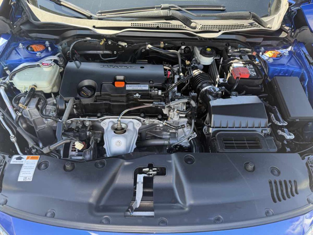2018 Honda Civic Image 16