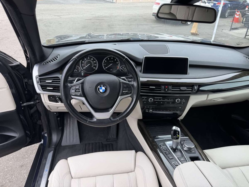 2018 BMW X5 Image 13