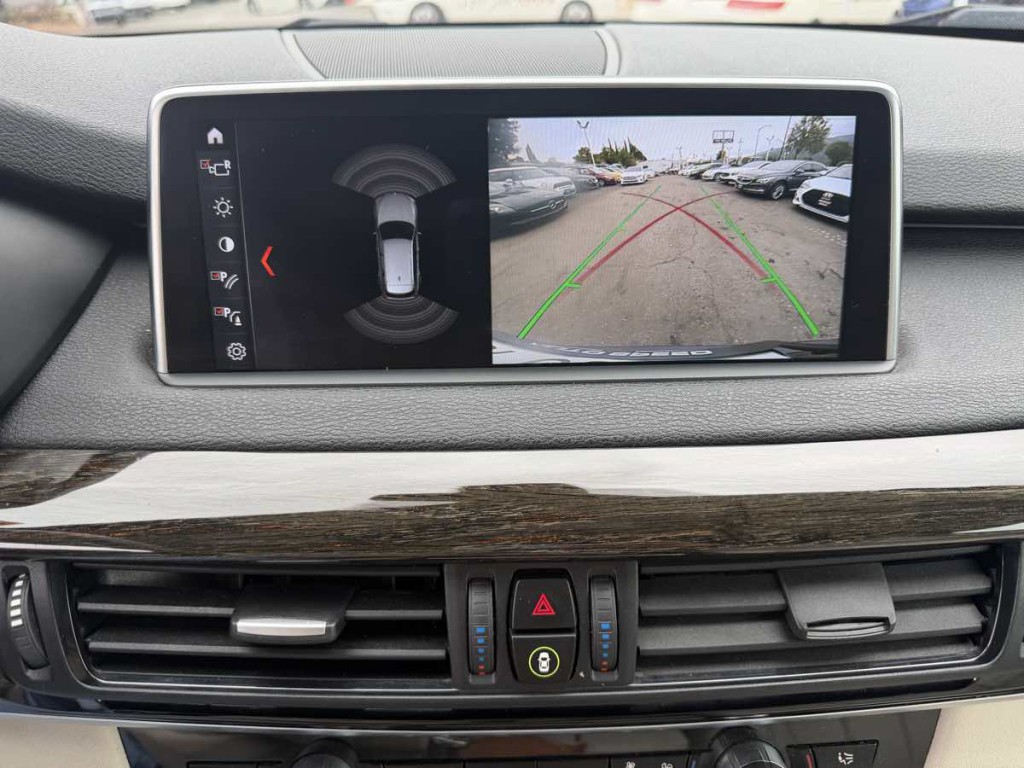 2018 BMW X5 Image 16
