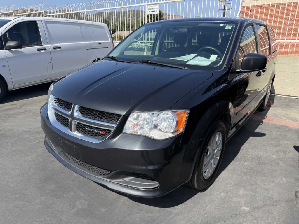 2016 Dodge Grand Caravan Image 4