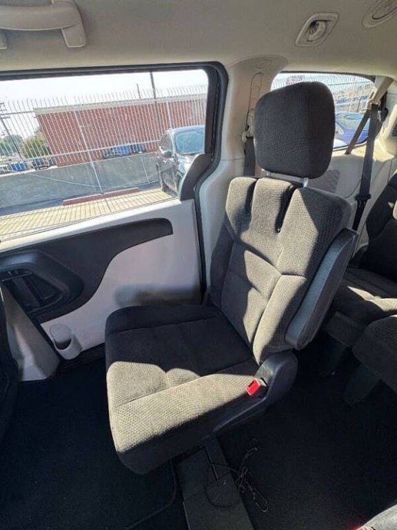 2016 Dodge Grand Caravan Image 17