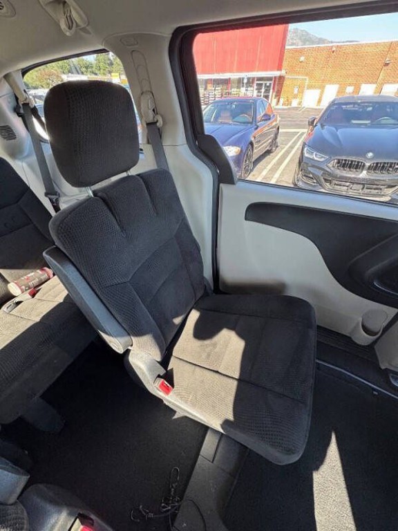 2016 Dodge Grand Caravan Image 18