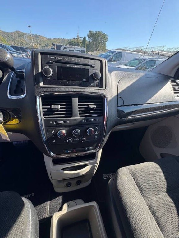 2016 Dodge Grand Caravan Image 20