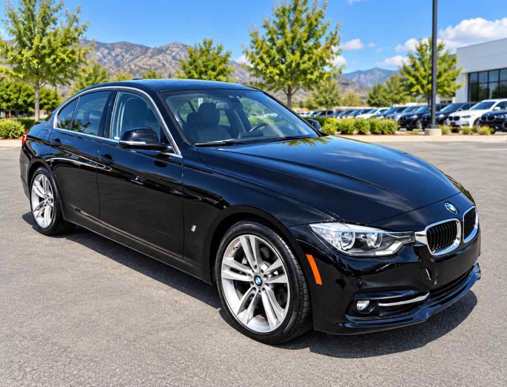 2017 BMW 3 Series Image 1