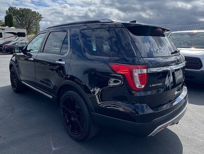 2016 Ford Explorer Image 7