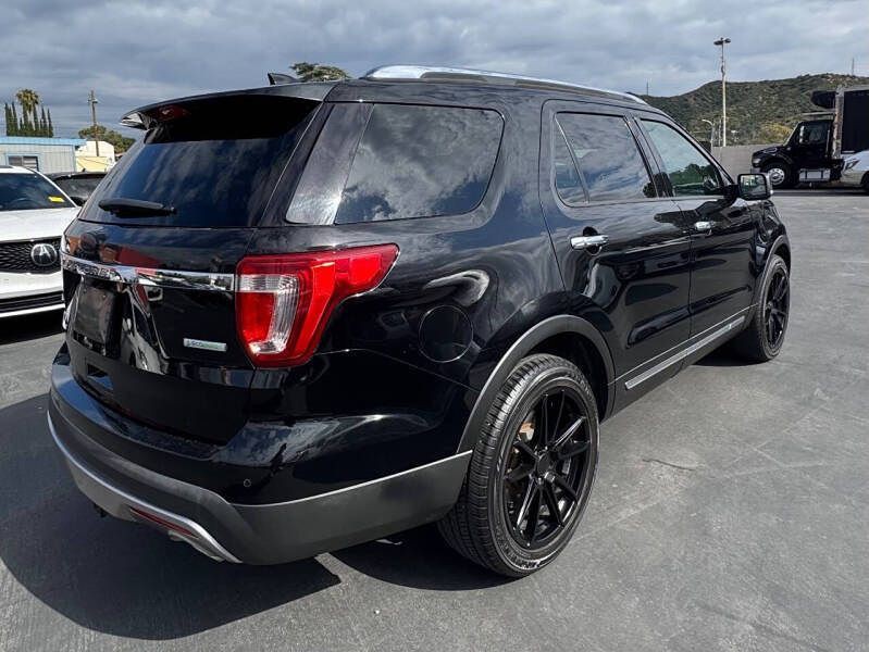 2016 Ford Explorer Image 10