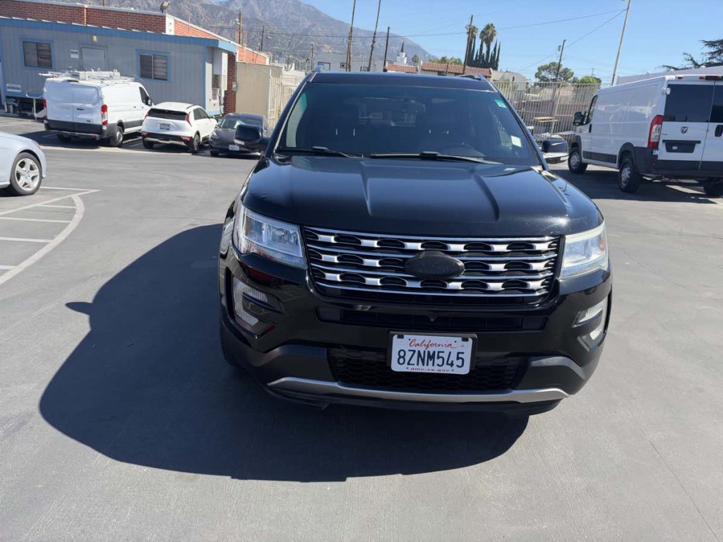2016 Ford Explorer Image 3
