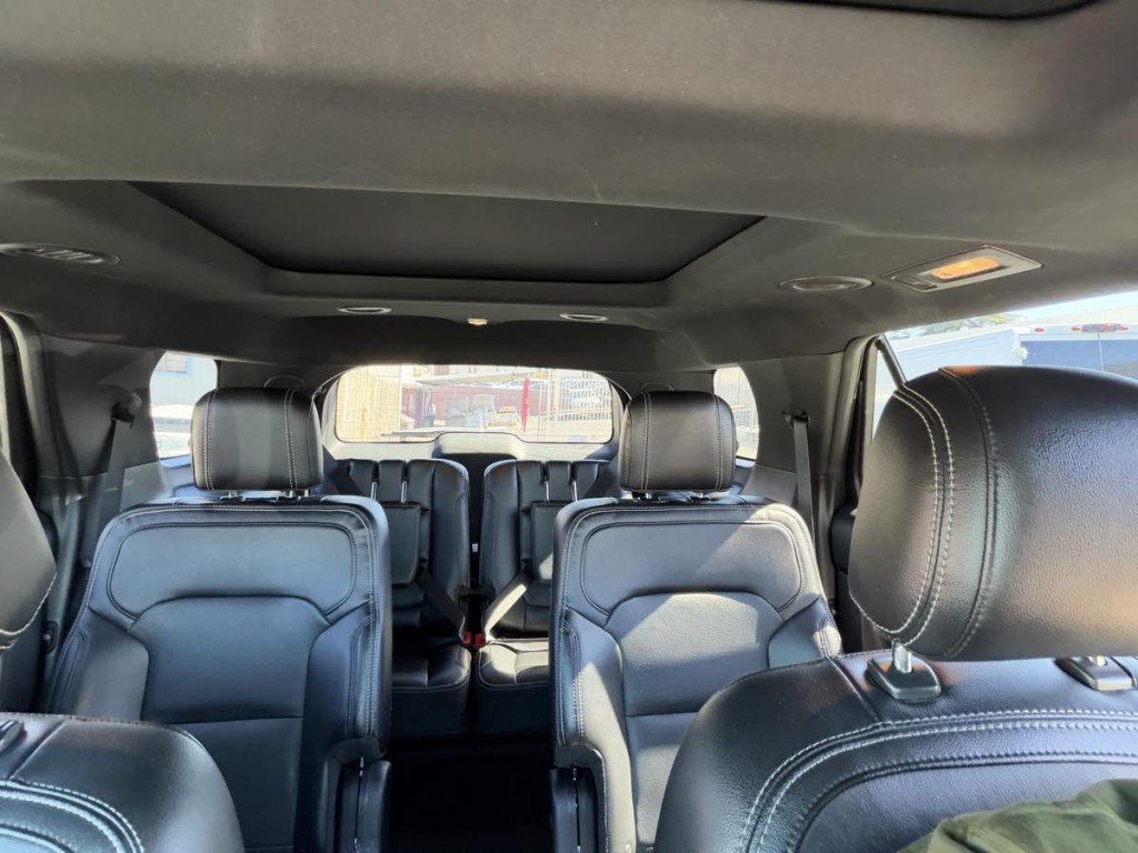 2016 Ford Explorer Image 20