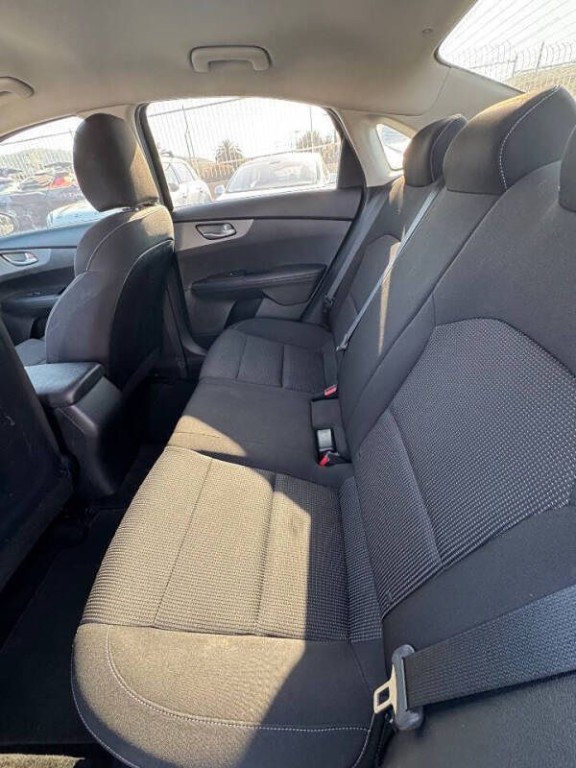 2019 Kia Forte Image 15