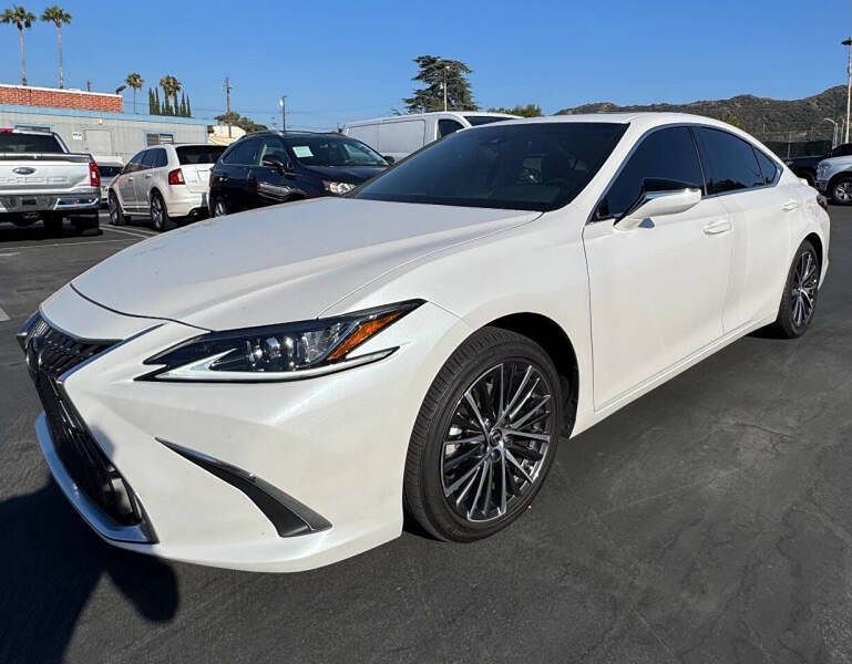 2024 Lexus ES 300 Image 4
