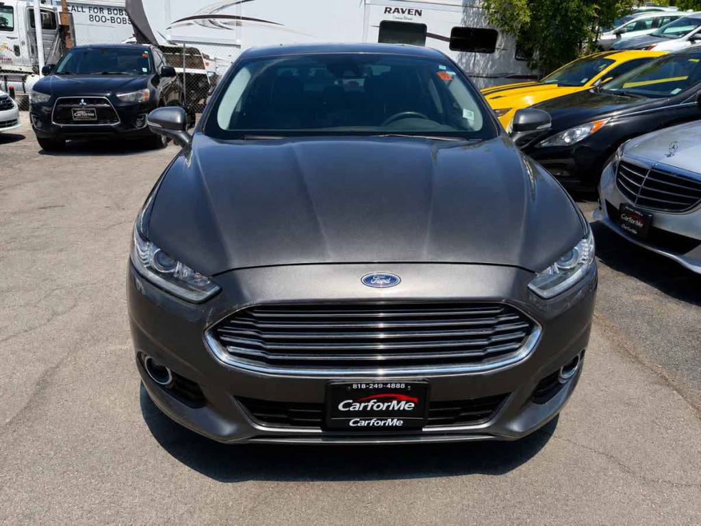 2015 Ford Fusion Image 2