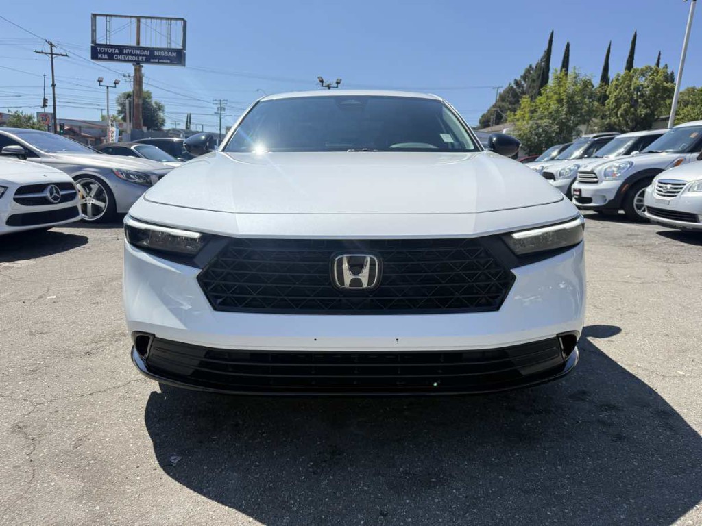 2025 Honda Accord Image 3