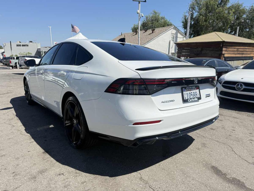 2025 Honda Accord Image 4