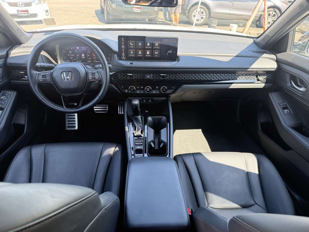 2025 Honda Accord Image 12